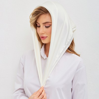 Шейный платок Laura Palanti "Ванесса" жемчужно-молочный