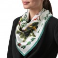 Шейный платок Laura Palanti "Джунгли" молочный/изумрудный