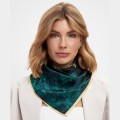 Шелковый платок Laura Palanti "Малахитовый" изумрудного цвета, 68х68 см